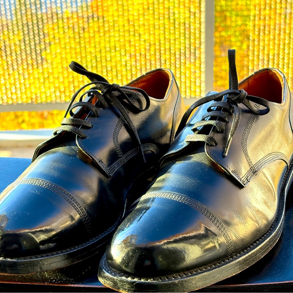 Allen Edmonds Hampstead Black Leather Cap Toe Oxford Dress Shoe